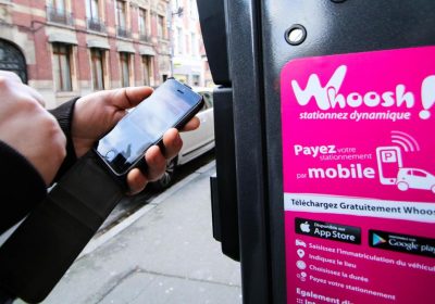 Strasbourg propose Whoosh, une application pour payer son stationnement depuis son smartphone