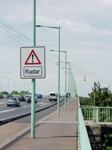 #radar-automobile