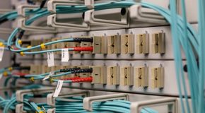 « Arnaque à la fibre optique : attention aux faux techniciens qui veulent vérifier votre débit »