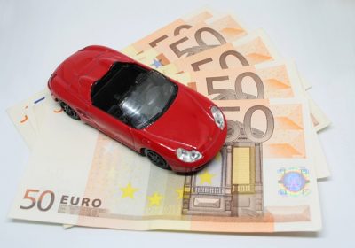 « Assurance auto : passer du tous risques au tiers pour payer moins cher, une bonne option ? »