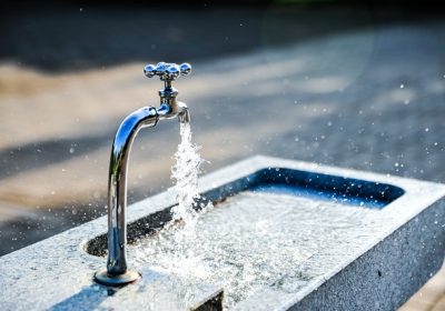 « Un tiers de l’eau du robinet est contaminée par un pesticide interdit »