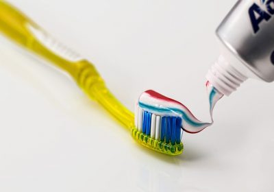 Dentifrices : pas de panique vis-à-vis du fluor !
